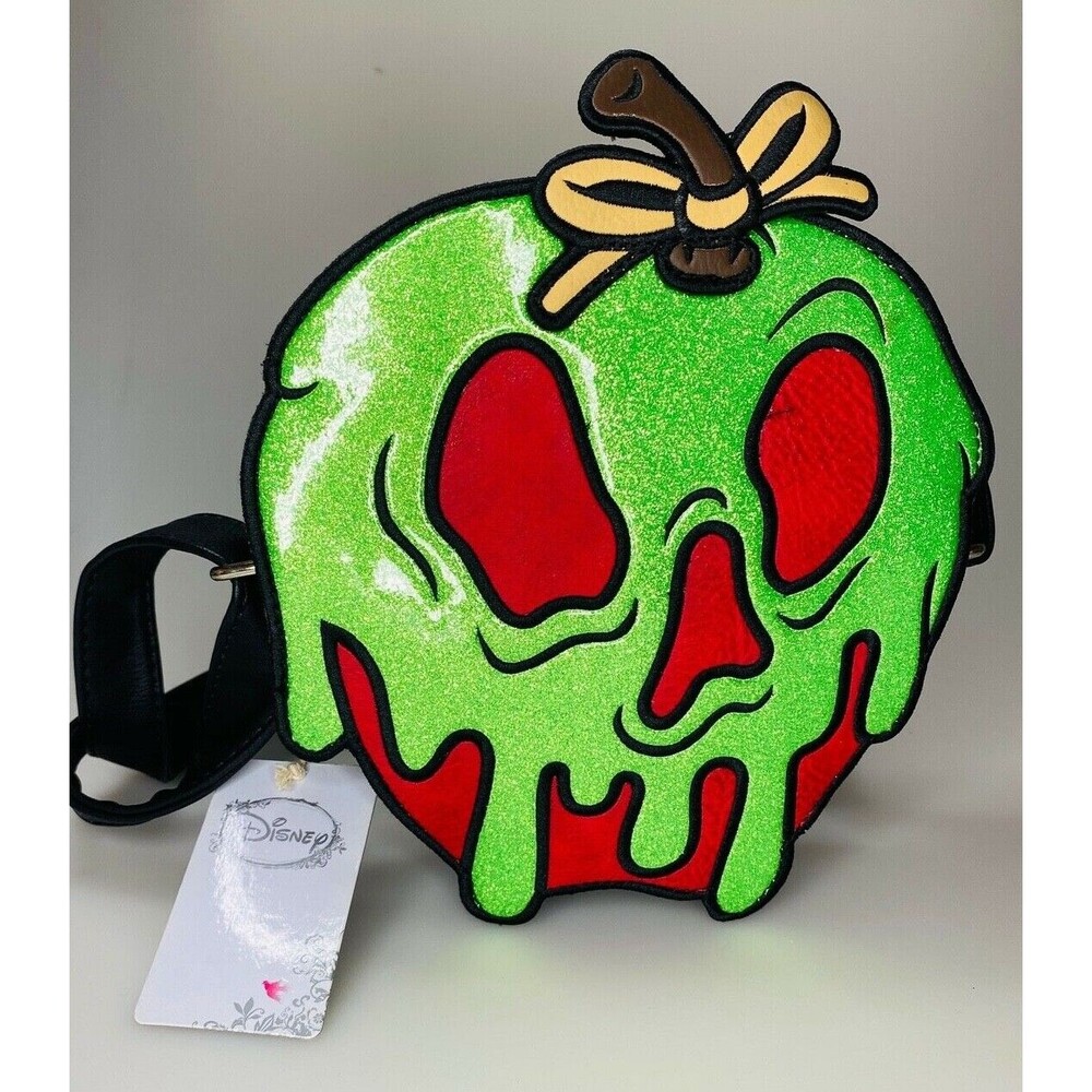 RARE Loungefly Disney Snow White Evil Queen Poison Apple Crossbody Purse HEART